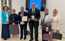 President Ebada Sarhan and Dean Hanan Refaat Awarded the Cert. of NAQAAE