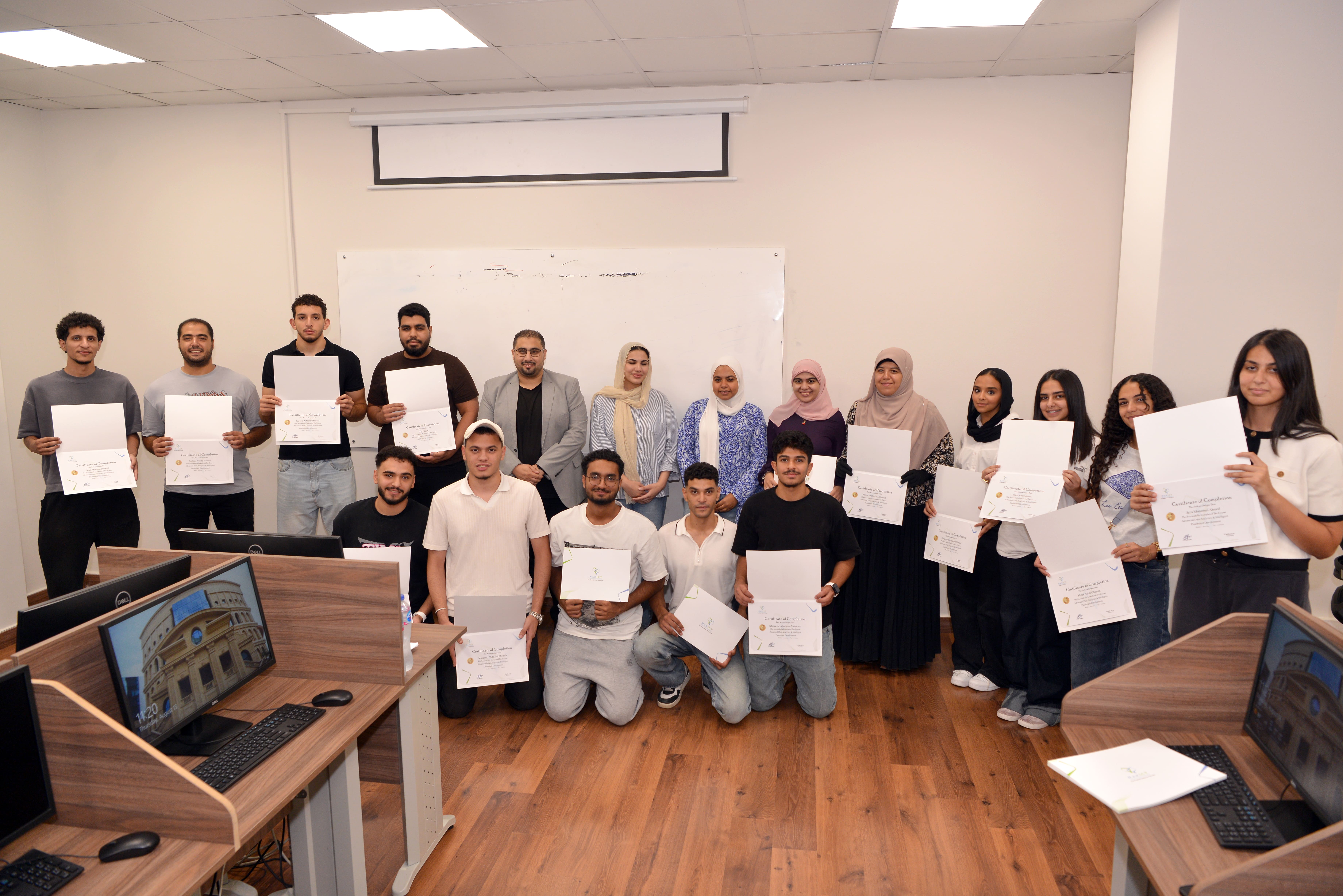 FCIT Students Showcase Summer Training Projects Through Academic and Industry Evaluation